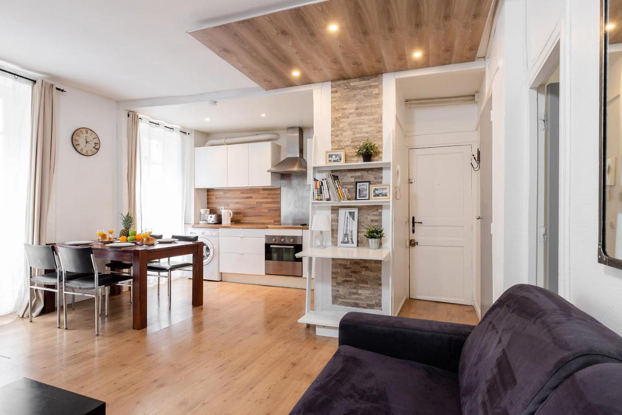 Rue Cler - Eiffel Tower City Apartment Paris Eksteriør billede
