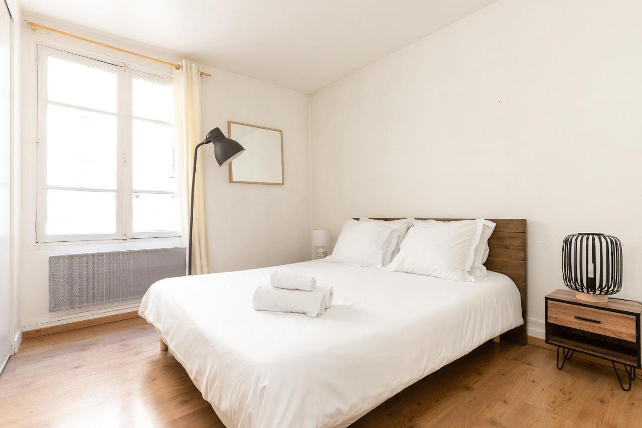 Rue Cler - Eiffel Tower City Apartment Paris Eksteriør billede